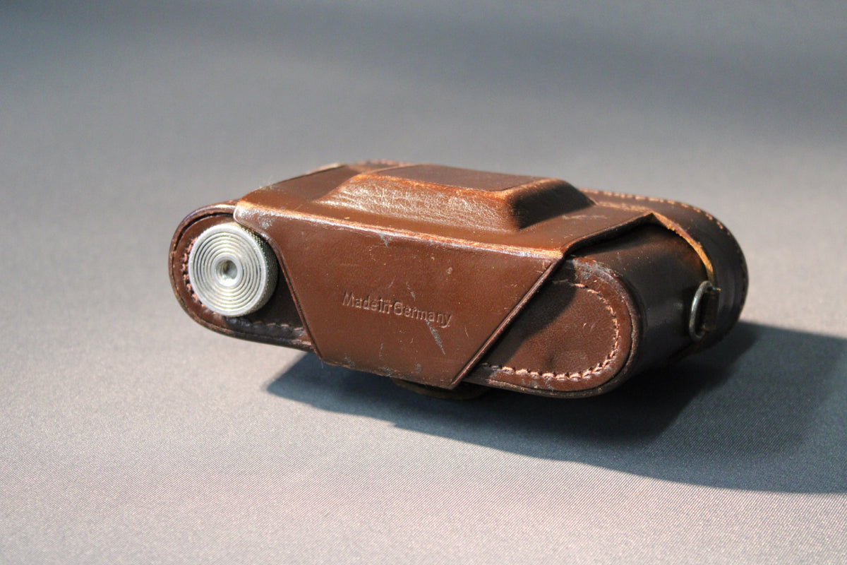 Kodak Retina Ia – vintage 35mm filmikamera, nahkakotelo