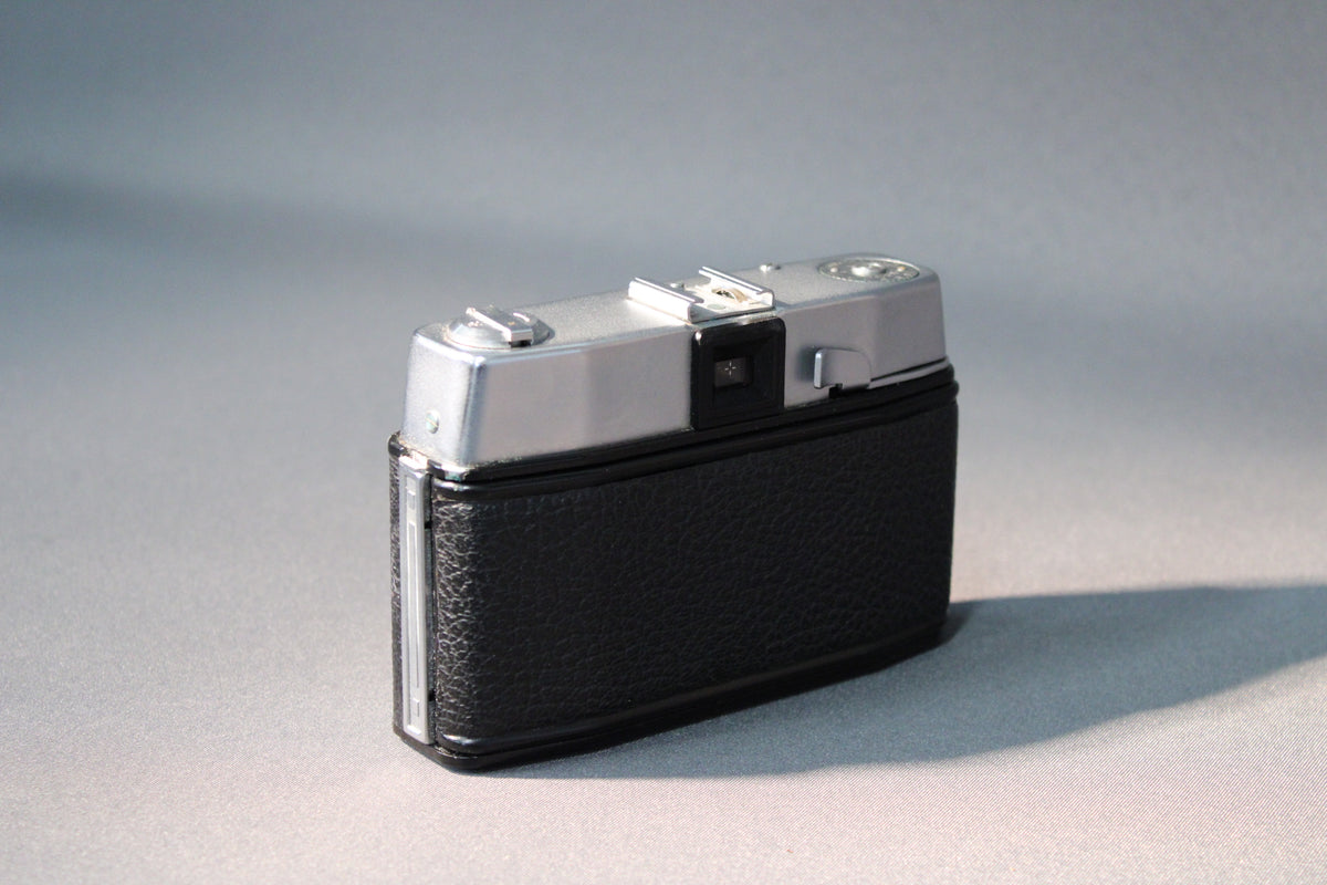 Ilford Sportman – vintage 35mm filmikamera, Länsi-Saksa 1960-luku