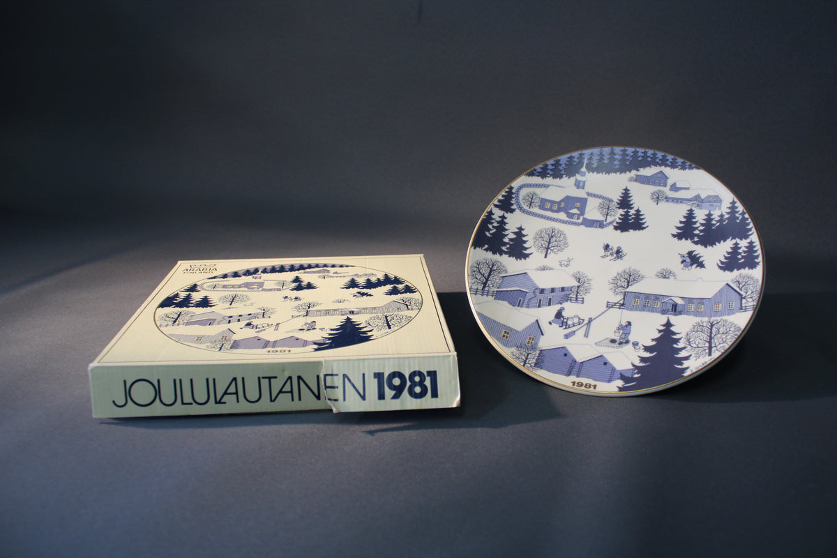 Arabia joululautanen 1981 – Raija Uosikkinen, alkuperäinen laatikko