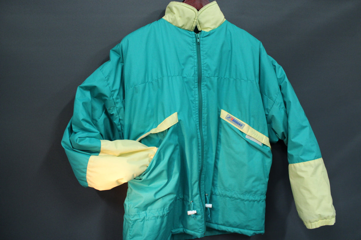 Brooks talvitakki turkoosi ja vaaleankeltainen, By Kesport, suomalainen vintage-talvitakki