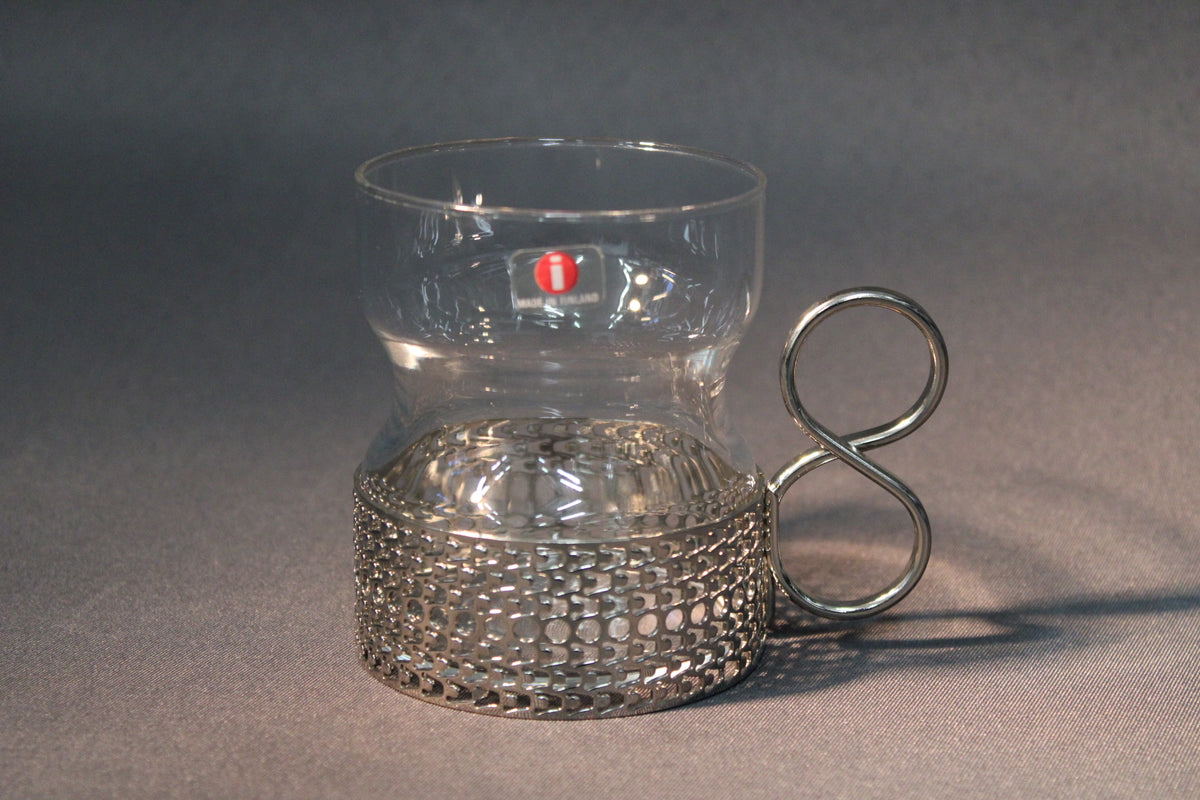 Iittala Tsaikka juomalasi metallikehikolla, Timo Sarpaneva